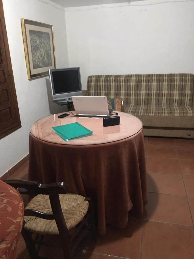 Homestay Palacete Magistral Dominguez