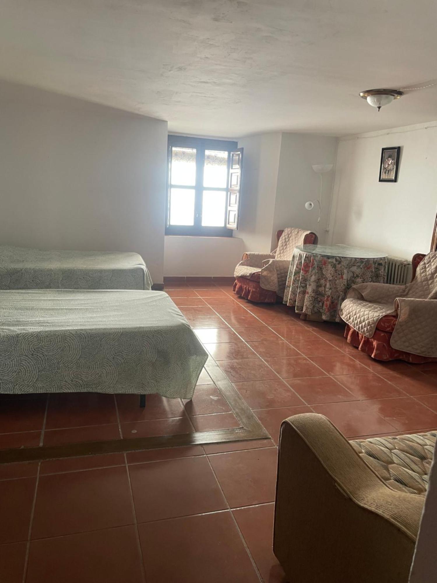 Palacete Magistral Dominguez Homestay *